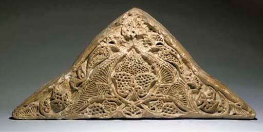 IMPORTANT PANNEAU TRIANGULAIRE