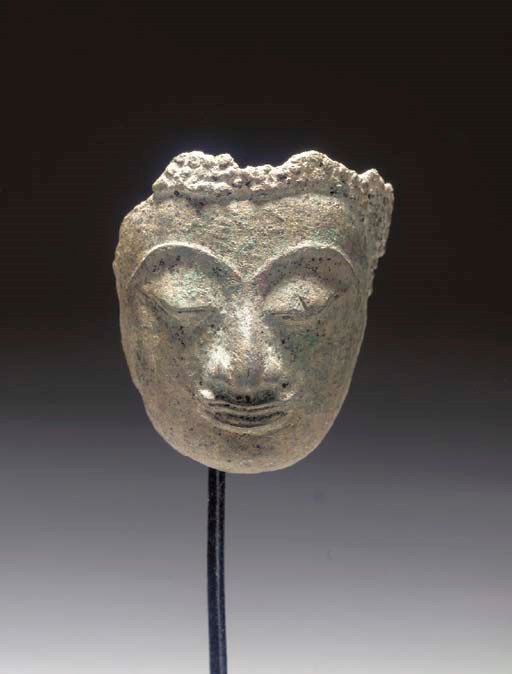 VISAGE DE BOUDDHA EN BRONZE