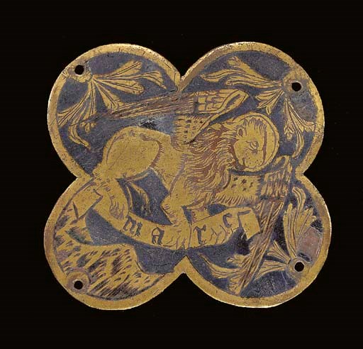 APPLIQUE QUADRILOBEE EN CUIVRE DORE ET EMAILLE