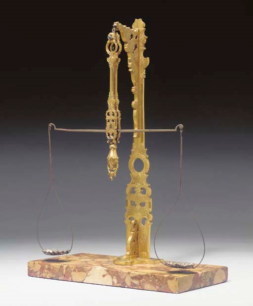 BALANCE A TRAVERSE EN LAITON DORE