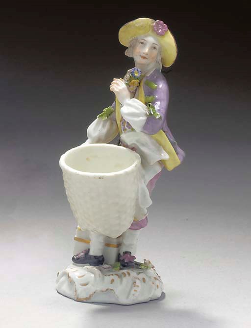 STATUETTE EN PORCELAINE DE MEISSEN DU XVIIIEME SIECLE
