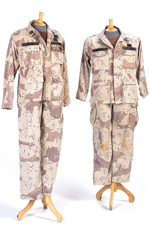 GEORGE CLOONEY AND MARK WAHLBERG COSTUMES FROM "THREE KINGS"