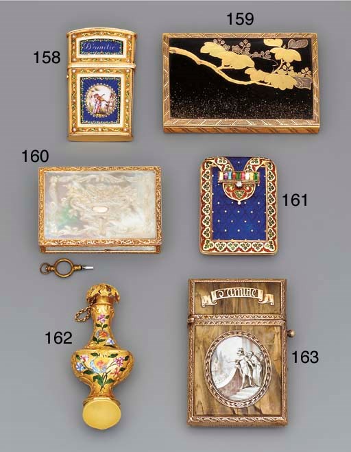 A SCANDINAVIAN JEWELLED AND ENAMELLED GOLD SCENT-BOTTLE WITH INCORPORATED PATCH-BOX