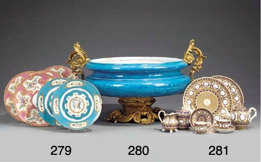 A Sevres-pattern porcelain part tea service