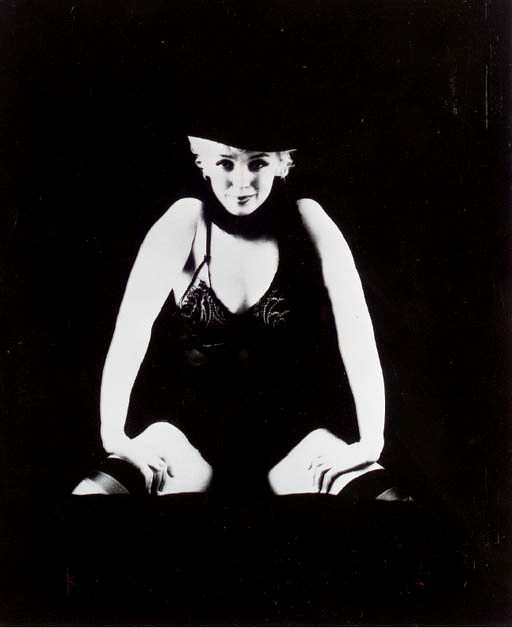MILTON H. GREENE (1922-1985)