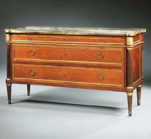 COMMODE D'EPOQUE LOUIS XVI