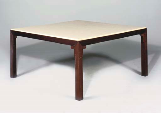 PAIRE DE TABLES MODERNES