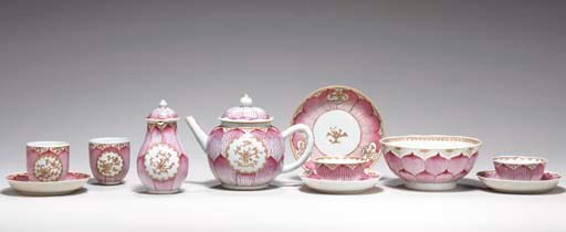 A LOTUS PART TEA AND COFFEE-SERVICE