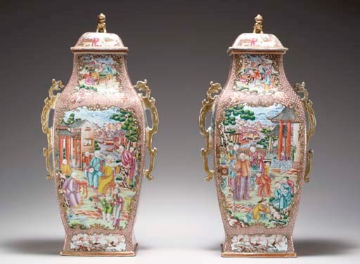 A PAIR OF MANDARIN PALETTE VASES AND COVERS