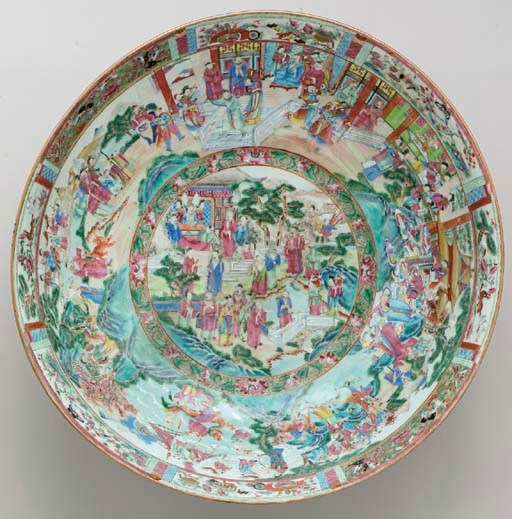 A MASSIVE 'CANTON FAMILLE ROSE' PUNCHBOWL