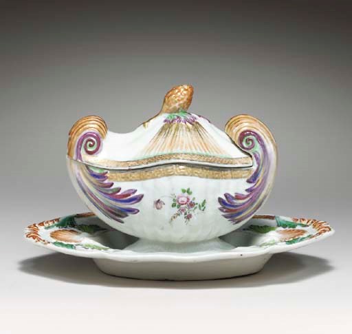 A FAMILLE ROSE ROCOCO SAUCE-TUREEN, COVER AND STAND