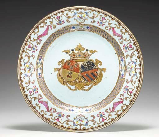 A FAMILLE ROSE ARMORIAL CHARGER
