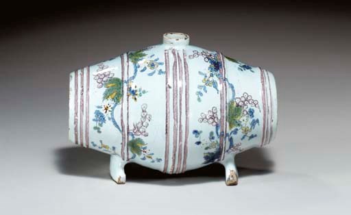 A GERMAN FAYENCE SPIRIT BARREL (SCHNAPSFAESSCHEN)