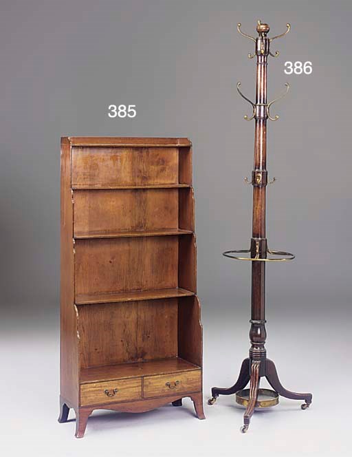 A MAHOGANY FIVE-TIER BOOKCASE