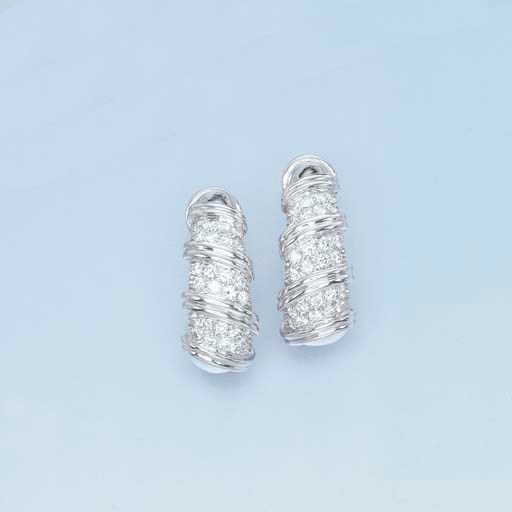 A PAIR OF DIAMOND EARRINGS