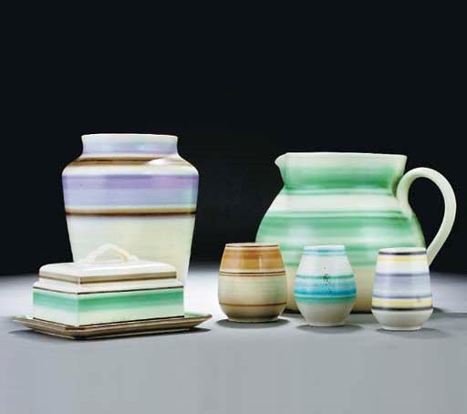 A POOLE POTTERY PICOTEE CHEESE DISH AND COVER DESIGNED BY JOHN ADAMS, c.1930