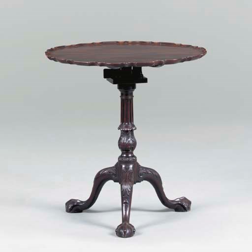 A GEORGE III MAHOGANY TRIPOD TABLE