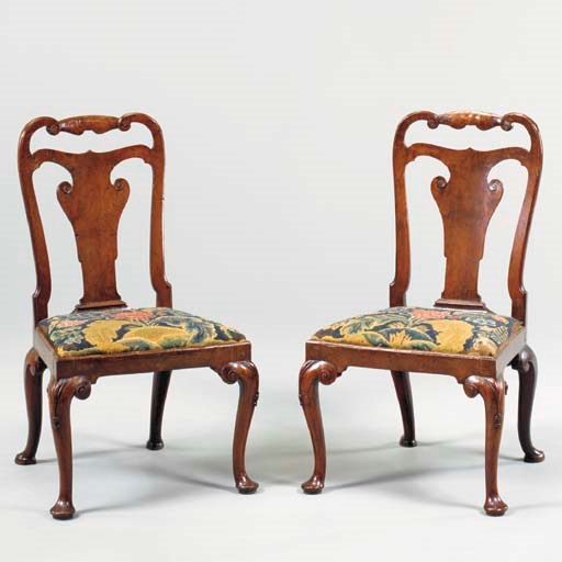 A PAIR OF GEORGE II WALNUT SIDE CHAIRS