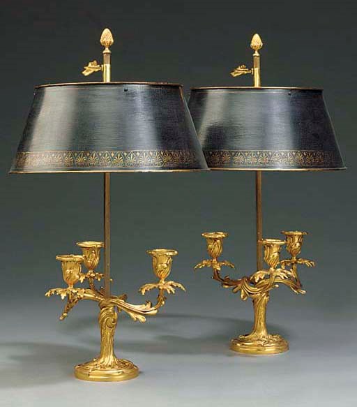 A PAIR OF GILT BRONZE AND TOLE PEINTE BOUILLOTTE LAMPS