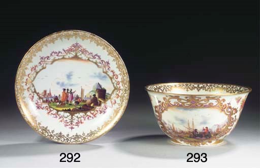 A Meissen porcelain gilt 'Kauffahrteiszenen' slopbowl