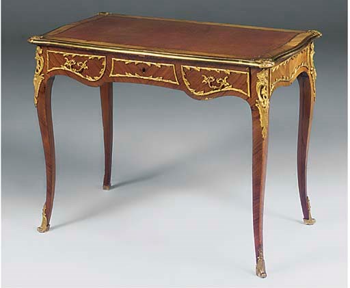 AN ORMOLU MOUNTED KINGWOOD BUREAU PLAT