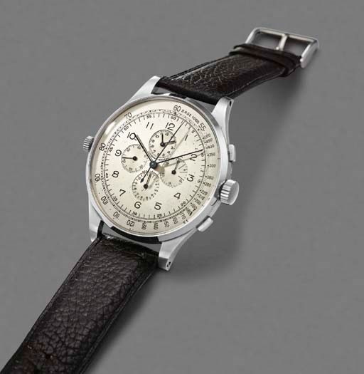 Universal. An unusual and oversized stainless steel chronograph wristwatch with subsidiary aide mémoire dial