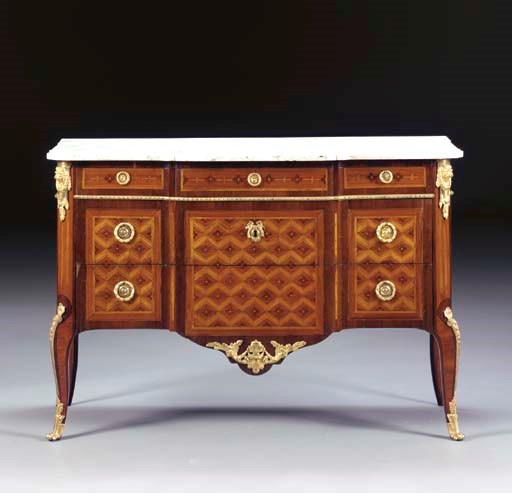 A LATE LOUIS XV ORMOLU-MOUNTED TULIPWOOD, AMARANTH AND PARQUETRY COMMODE