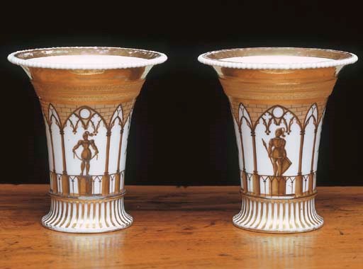 A PAIR OF PARIS PORCELAIN BEAKER VASES