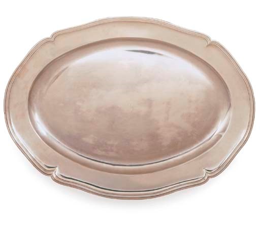 A FRENCH SILVER MEAT-DISH