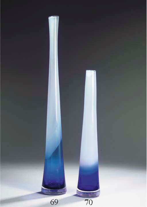 AN UNICA GLASS VASE