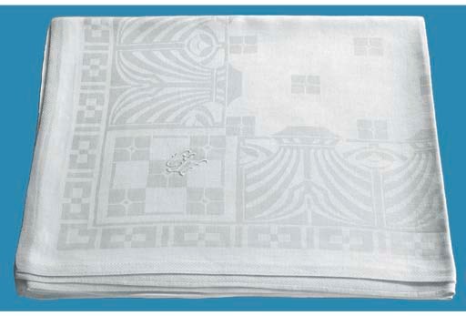 (7)  A FINE DAMASK TABLECLOTH