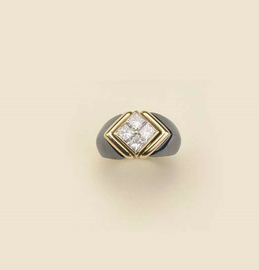Anello in oro, ematite e diamanti, firmato Bulgari