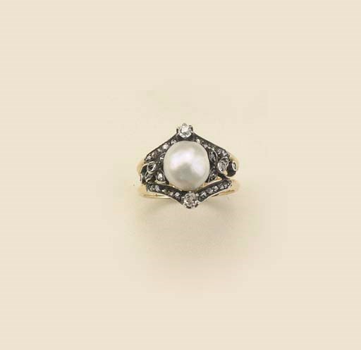 Anello in argento e oro con perla coltivata e diamanti