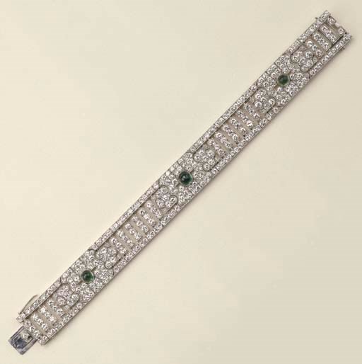 BRACCIALE ART DECO IN PLATINO CON SMERALDI E DIAMANTI