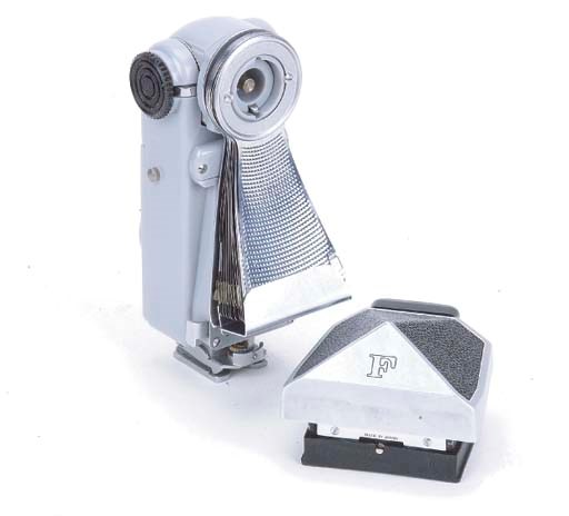 Nikon flash unit model V