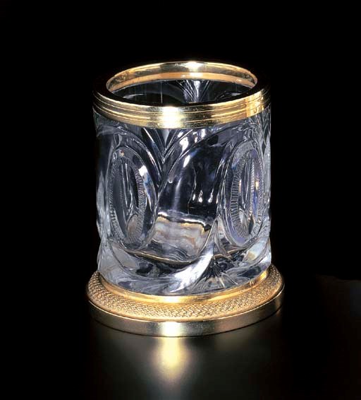 A CRYSTAL CIGARETTE HOLDER, BY CARTIER