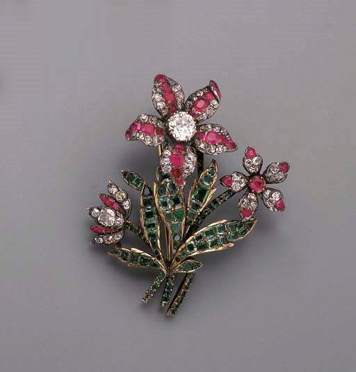 A RARE 18TH CENTURY GEM-SET FLORAL BROOCH