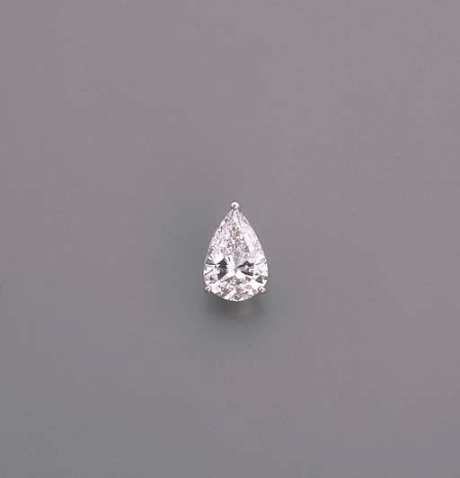A DIAMOND SINGLE-STONE PENDANT