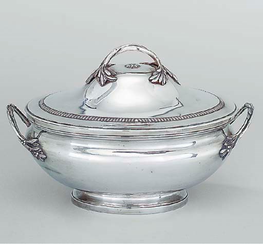 A French silver tureen