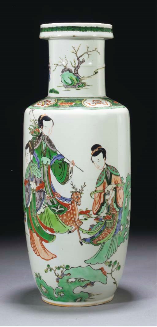 A famille verte rouleau vase, 19th Century