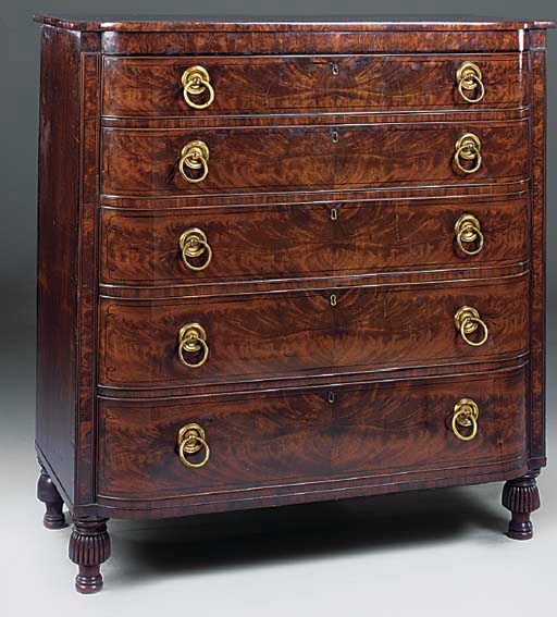 A LARGE GEORGE IV MAHOGANY CHEST OF DRAWERS