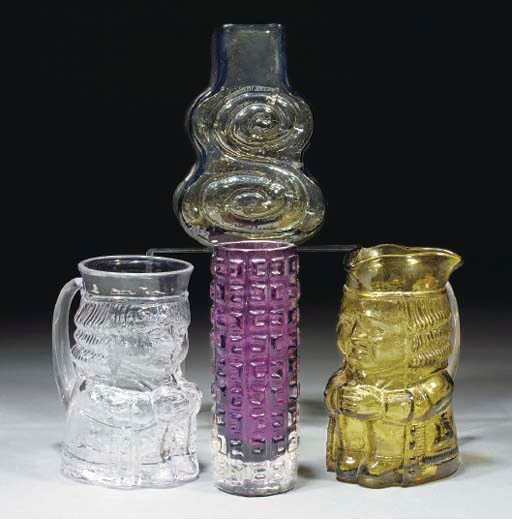 A Willow Cello 9675 Vase