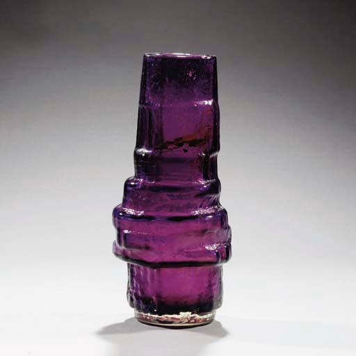 An Aubergine Hoop 9680 Vase