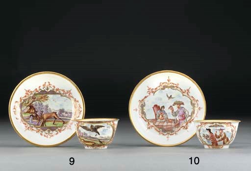 A Böttger Chinoiserie teabowl and saucer