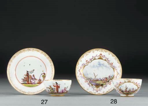 A Meissen teabowl and saucer