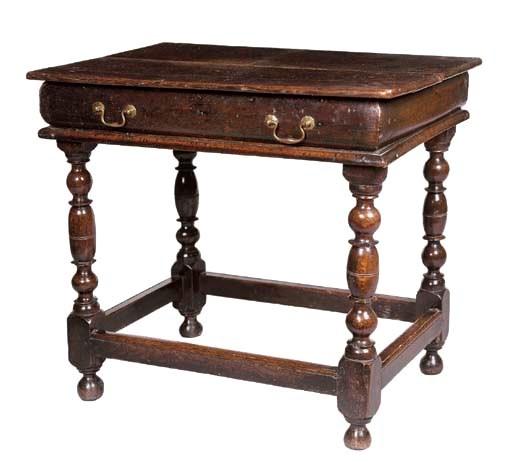 AN ENGLISH OAK SIDE TABLE