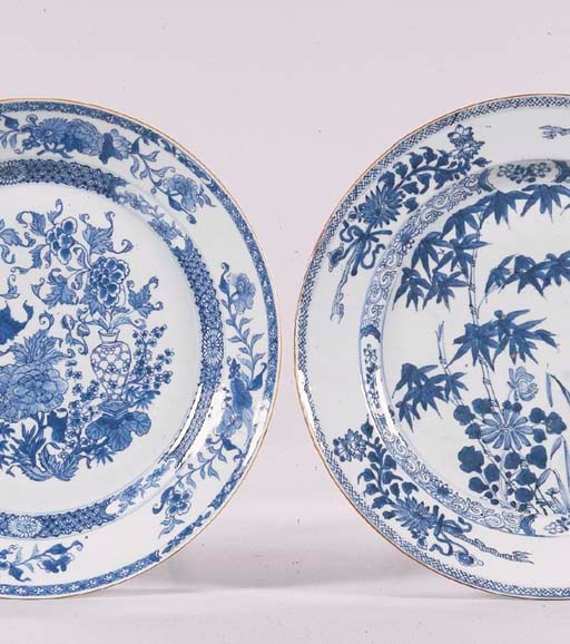 TWO CHINESE BLUE AND WHITE DISHES
