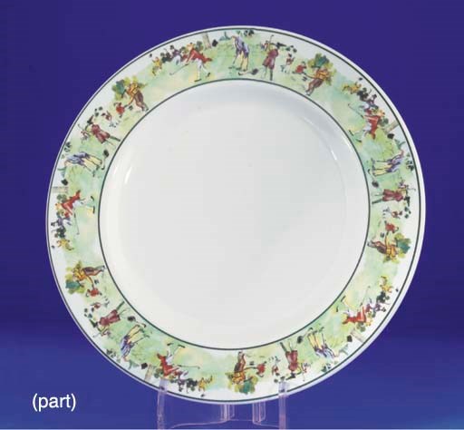 THIRTY SYRACUSE CHINA COMPANY PLATES