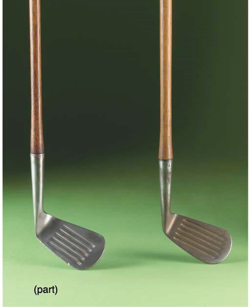 A LEFT-HANDED DEEP GROOVE MASHIE