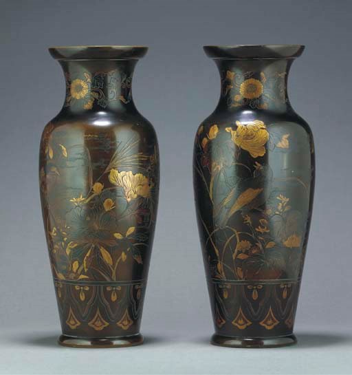 A pair of Japanese patinated bronze vases, Meiji period